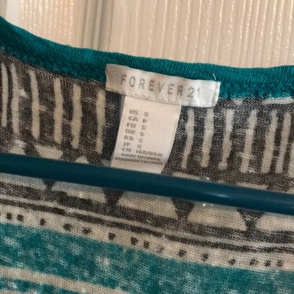 Forever 21 - Picture 2 of 3